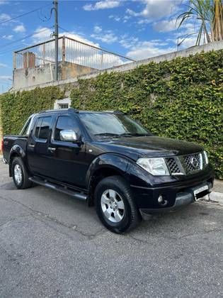 NISSAN FRONTIER 2.5 SEL 4X4 CD TURBO ELETRONIC DIESEL 4P AUTOMÁTICO NISSAN FRONTIER 2.5 SEL 4X4 CD TURBO ELETRONIC DIESEL 4P AUTOMÁTICO